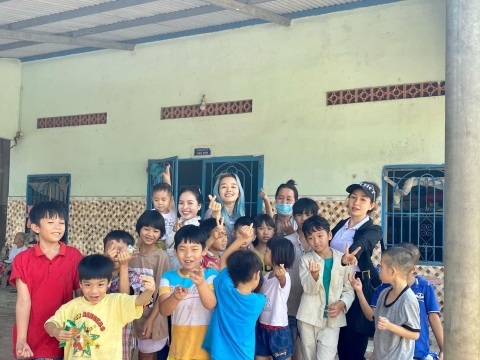 Corset Chuẩn gieo duyên từ thiện