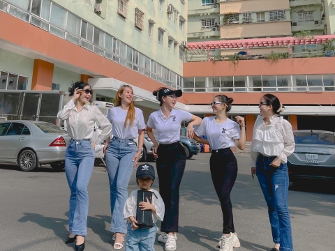 Corset Chuẩn gieo duyên từ thiện