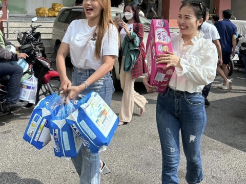 Corset Chuẩn gieo duyên từ thiện